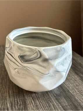 Marbled Ceramic Geometric Design Planter - Gray and White